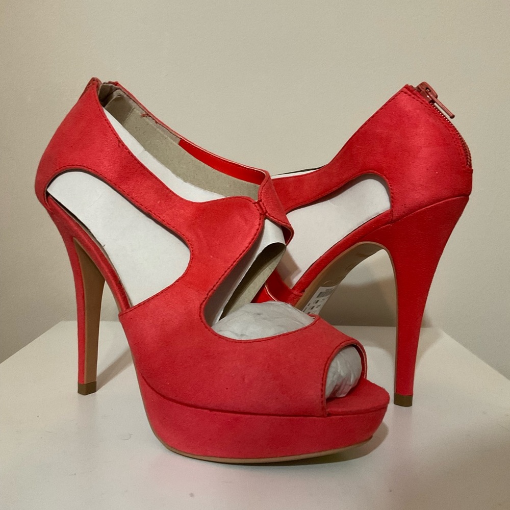 NWT New Look Strap heel coral size 8